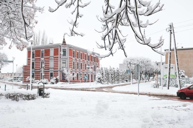 Czy jeszcze zobaczymy taką zimę w Lublińcu? Zabytki, ulice i natura w śniegu sprzed lat!