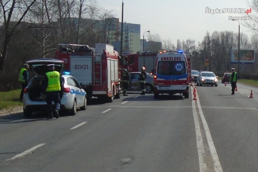 Motocyklista podczas zderzenia złamał kręgosłup