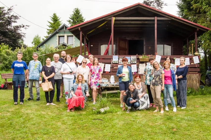 Eskapady piknikowe z Fundacją KIWI z Pruszcza Gd. Poznają kulturę, historię, sztukę regionu 