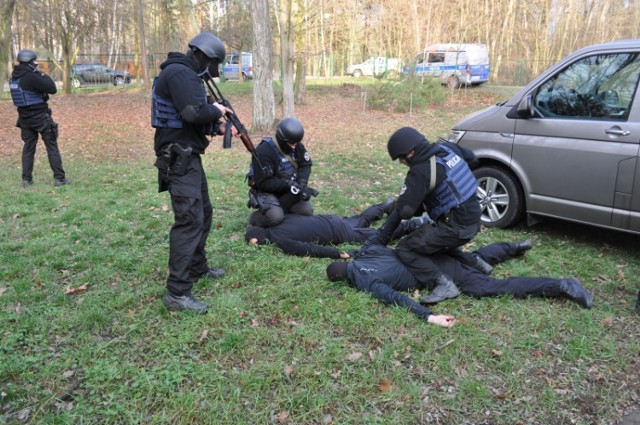 Policja w Kaliszu ścigała sprawców napadu. Na szczęście to tylko ćwiczenia