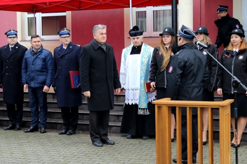 Strażacy z Golic mają piękny, nowoczesny wóz gaśniczy