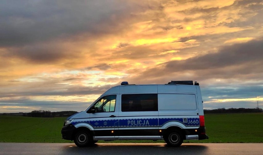 Policjanci nyskiej drogówki zatrzymali dwóch nietrzeźwych...