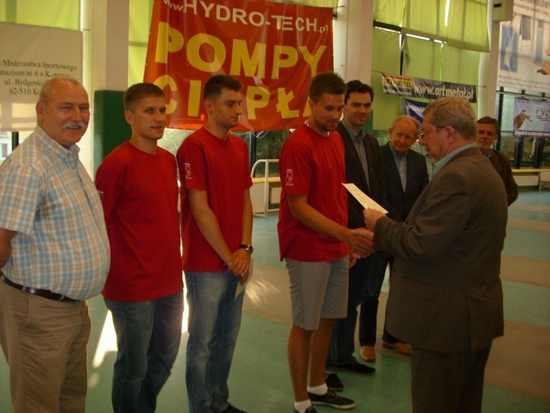 Wręczenie nagród za medale na Mistrzostwach Polski Seniorów w szabli mężczyzn