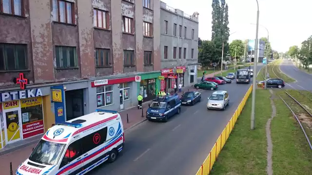 Samochody zderzyły się na skrzyżowaniu ul. Sobieskiego i Sienkiewicza