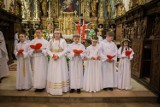 Komunia Święta w Sierakowie: Zobaczcie zdjęcia z drugiej tury niedzielnego sakramentu [ZDJĘCIA]