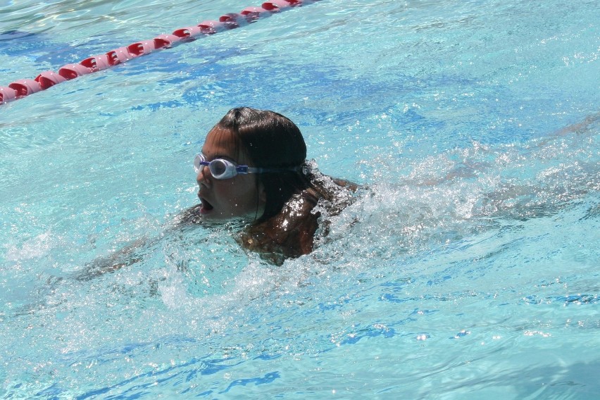 9 maja – Zawody pływackie w Aquaparku