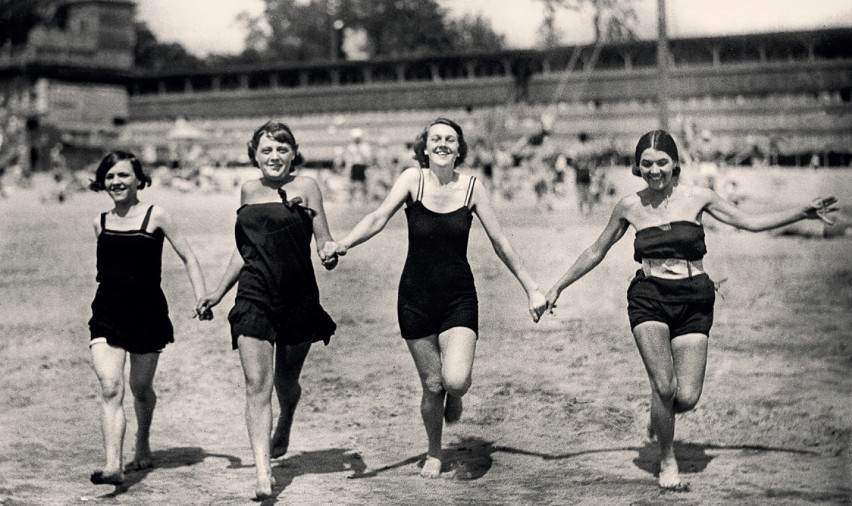 Przedwojenna Warszawa to także piękne plaże nad Wisłą i...