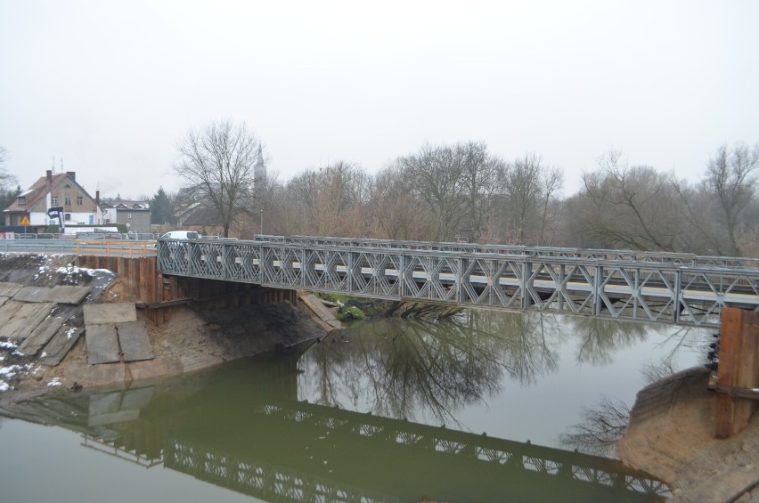 Most zbudowano na czas remontu starej przeprawy