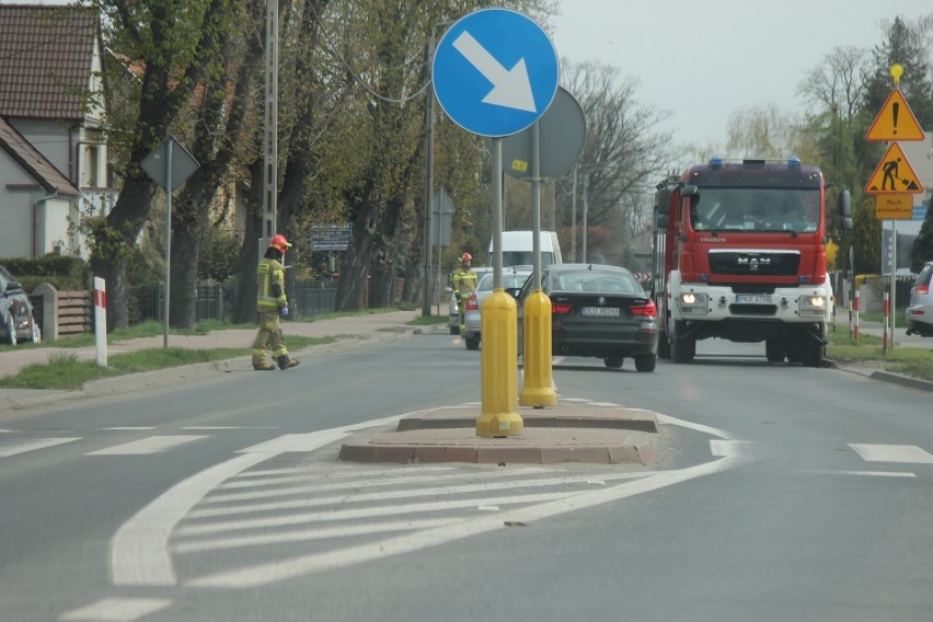 Pożar samochodu osobowego przy ul. Zdunowskiej w Krotoszynie [ZDJĘCIA]