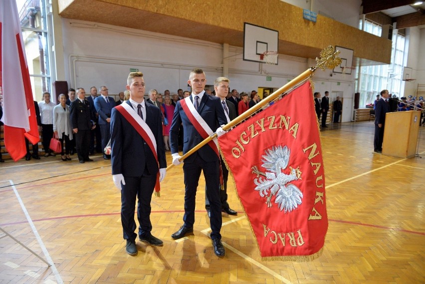 W Zespole Szkół Technicznych im. Ziemi Dobrzyńskiej w Lipnie...