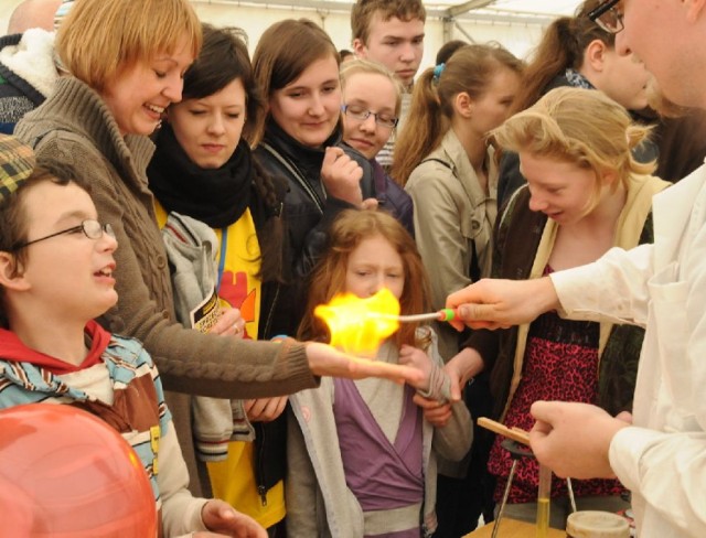Toruński Festiwal Nauki i Sztuki odwiedza co roku ok. 30 tys. osób