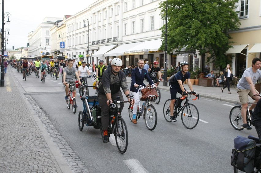 Warszawska Masa Krytyczna 2019 - przejazd majowy....