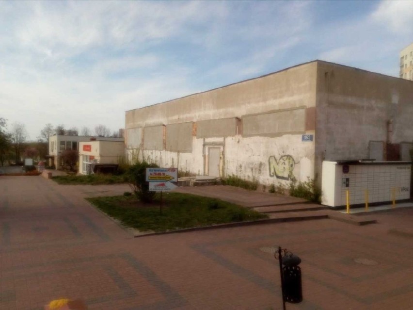 W Kielcach na osiedlu Uroczysku stoi opuszczony budynek. Kiedy i jak zostanie wykorzystany?