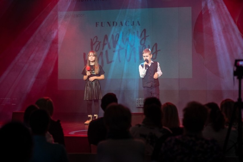 Fundacja „Barwy Kultury” w Koninie  zaprasza do udziału w trzeciej edycji festiwalu Piosenki „Razem” 