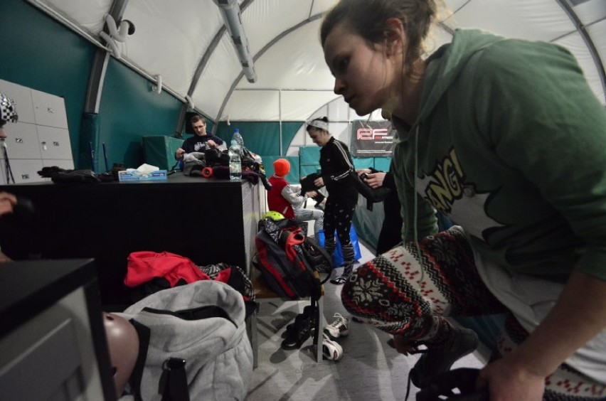 Trening drużyny roller derby