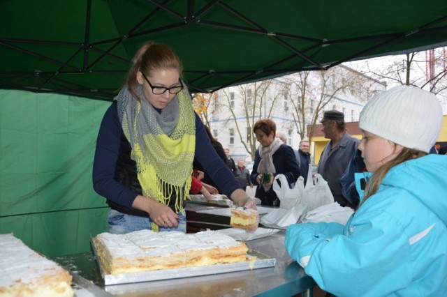 Kiermasz kremówek papieskich w Bełchatowie