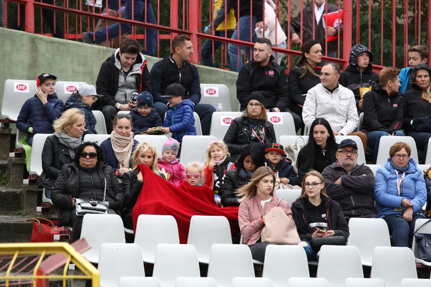 Stadion Polonii Bydgoszcz znów zapełnił się kibicami. Na...