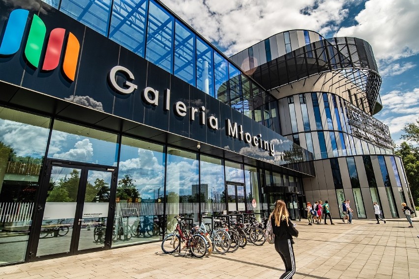 Galeria Młociny wprowadza nową usługę. Jako pierwsze centrum handlowe w Polsce rozpoczyna sprzedaż internetową