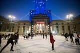 Bajka na lodzie. Wielka impreza w centrum Warszawy. W programie cięcie figur lodowych, darmowa czekolada i pokaz laserowy