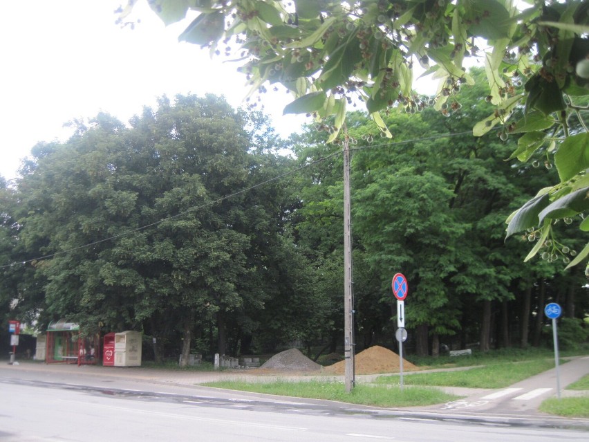 Lublin: Termin ukończenia „Lasku na Sławinie” przedłużono. Nadal trwają tam prace budowlane   