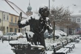 Stare Miasto w Sieradzu całe śniegiem zasypane ZDJĘCIA