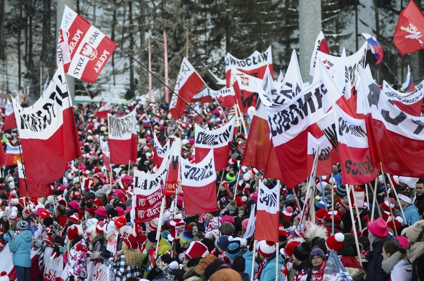 Kibice pod Wielką Krokwią. Zobacz wspaniałą zabawę pod...