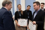 Firma Agro-Masz ze Strzelec Małych (gm. Masłowice) z certyfikatem za promocję regionu