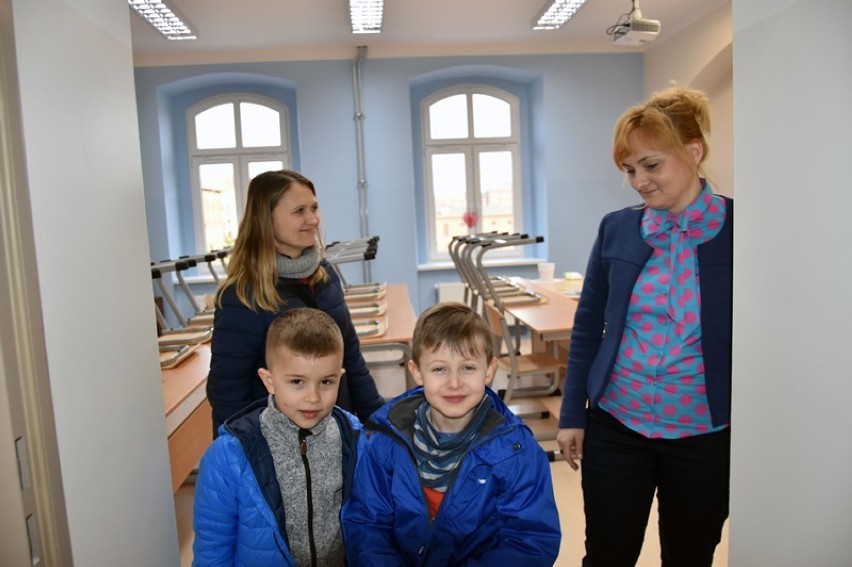 Katolicka Szkoła Podstawowa ma nową siedzibę w Legnicy.