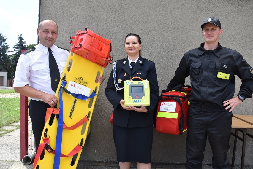 Nowe defibrylatory dla Ochotniczej Straży pożarnej w Bytomiu
