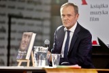 Donald Tusk we Wrocławiu promował swoją książkę pt. "Szczerze" [ZDJĘCIA]