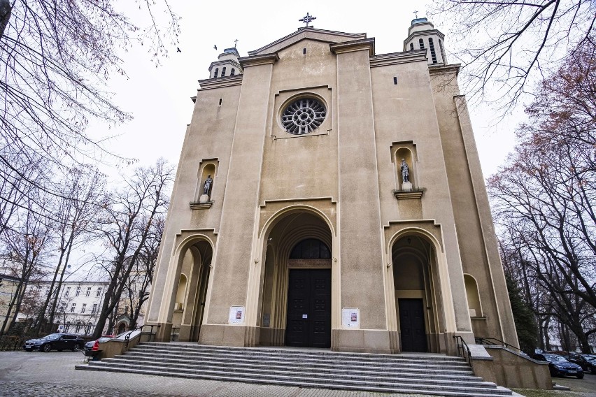 Warszawa ma nowe zabytki. Na listę trafił kościół św. Piotra i Pawła oraz fragmenty dawnego cmentarza
