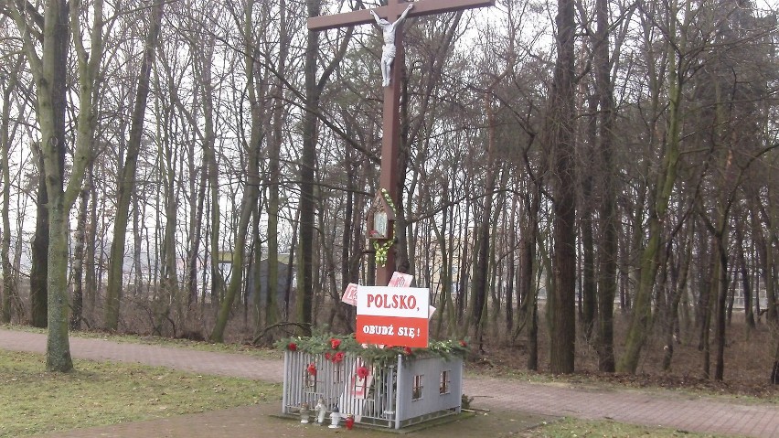 Krzyż smoleński w Kraśniku.