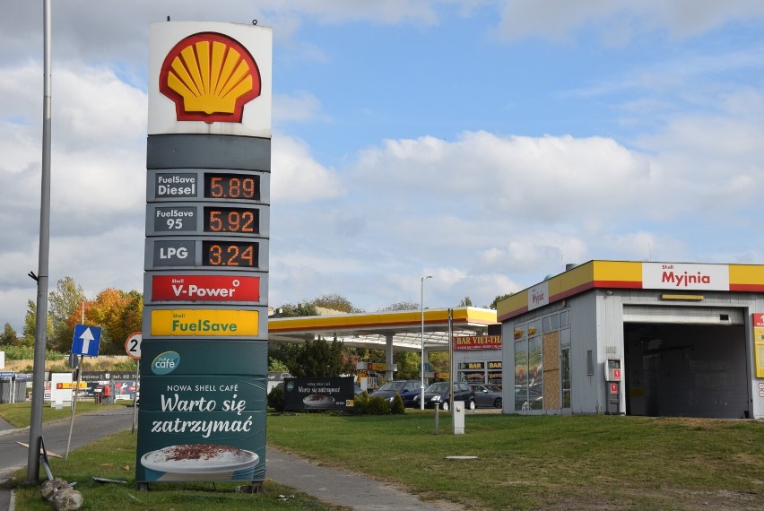 Shell Stacja paliw

Stawiszyńska 28