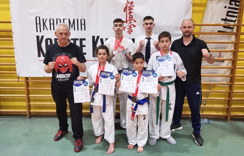 V Turniej Karate Kyokushin w Będzinie, legniczanie wrócili z medalami