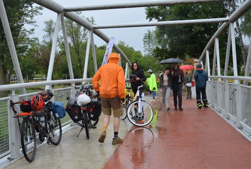 Rowerem dla klimatu - rowerzyści z całego regionu przejechali przez Tomaszów Mazowiecki [ZDJĘCIA]