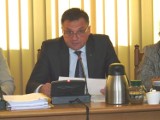 Radni powiatowi w Łasku wygasili mandat Cezaremu Gabryjączykowi