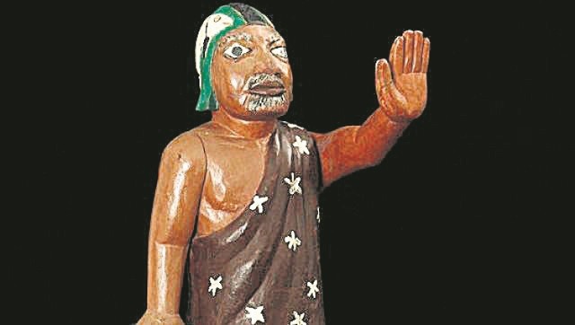 Król Béhanzin - ostatni władca Dahomeju, lalka na masce stowarzyszenia Gelede znajduje się w Muzeum Narodowym