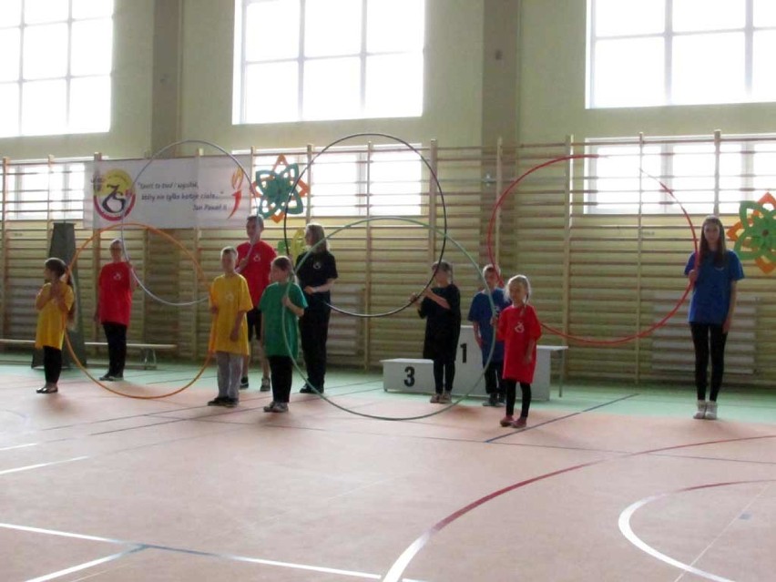 Otwarcie sali gimnastycznej w Zasutowie.