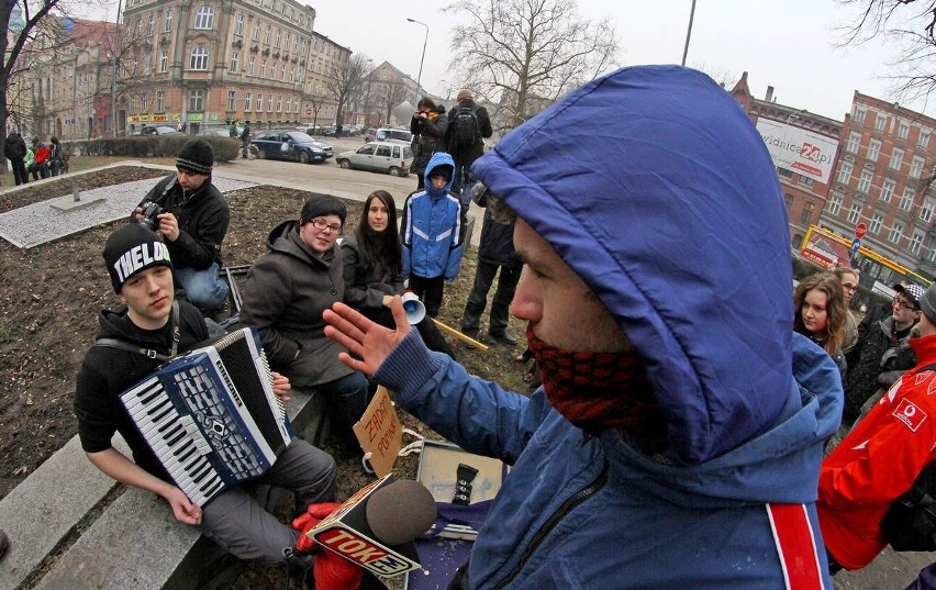 Świdnica: Protest w sprawie pomnika