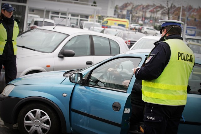 Policja Piaseczno zaprasza na kontrolę pojazdów