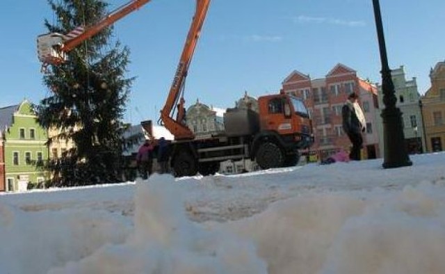 Tutaj nikt nie zeskrobuje śniegu nawet z rynku. (fot. Dariusz Chajewski)