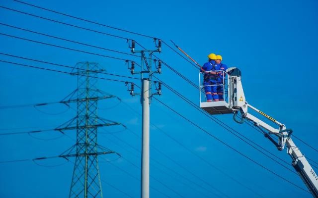 Tauron chce prowadzić linie energetyczne pod ziemią