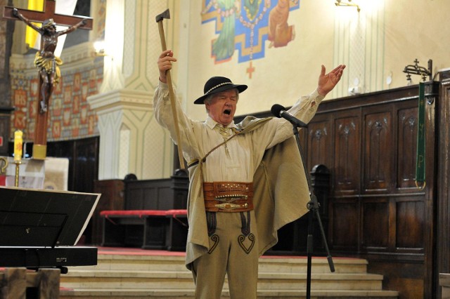 Koncert operowy w Bazylice Mniejszej w Zduńskiej Woli. Wystapiły gwiazdy Polskiej Opery Kameralnej