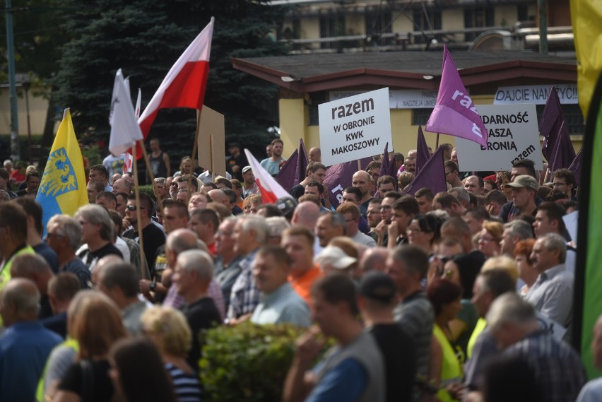 Protest przeciwko sprzedaży kopalni Makoszowy odbył się we...