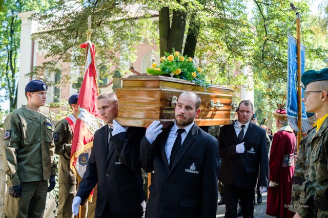 Uroczystości pogrzebowe Mieczysława Korczaka - honorowego Obywatela Tarnowa