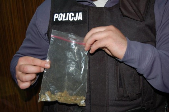 KPP w Kole: Dwie osoby zatrzymane za posiadanie narkotyków