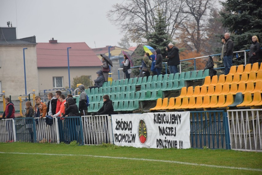 Juniorzy Źródła wywalczyli awans do III ligi wojewódzkiej FOTO