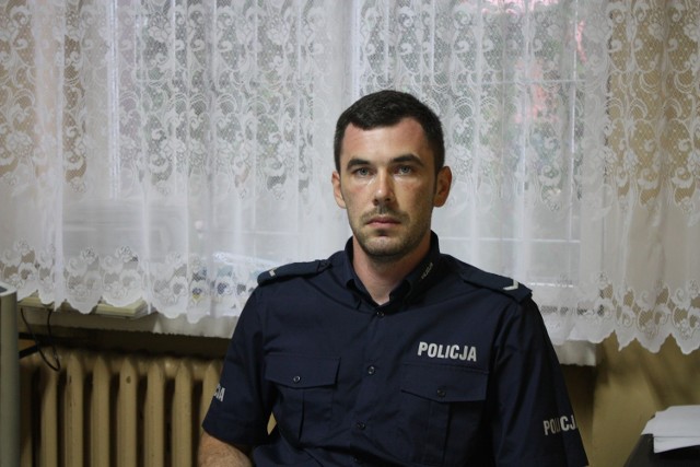 Przemysław Juśkiewicz ma 28 lat, od roku mieszka w Gluchowie - gmina Komorniki, przedtem związany był z Sękowem - gm. Duszniki.