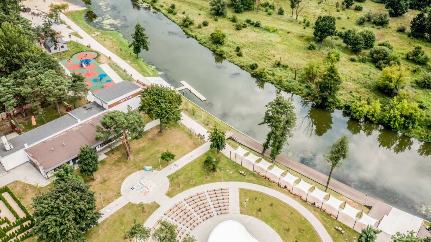 Przystań nad Pilicą z lotu ptaka. Zobacz, jak się zmieniła ZDJĘCIA