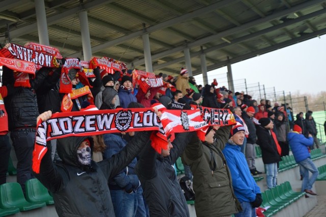 Widzew wygrywa w Uniejowie ze Stomilem 2:0